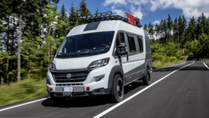 quel fourgon aménagé pour 2 personnes